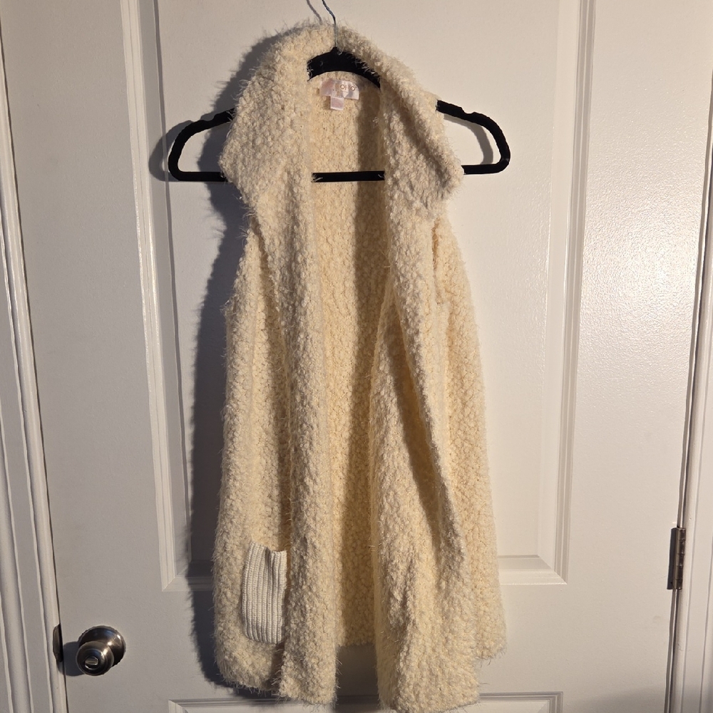 Cozy Cream Sleeveless Sweater Vest